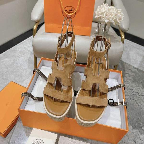 Picture of Hermes Shoes _SKUHermessz35-406CLL120211197